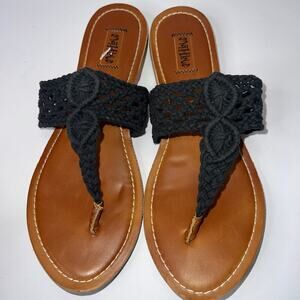 Crocheted Thong Sandals Black Size 10